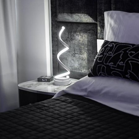 Suite17 - Luxury Guesthouse Giovinazzo Eksteriør billede