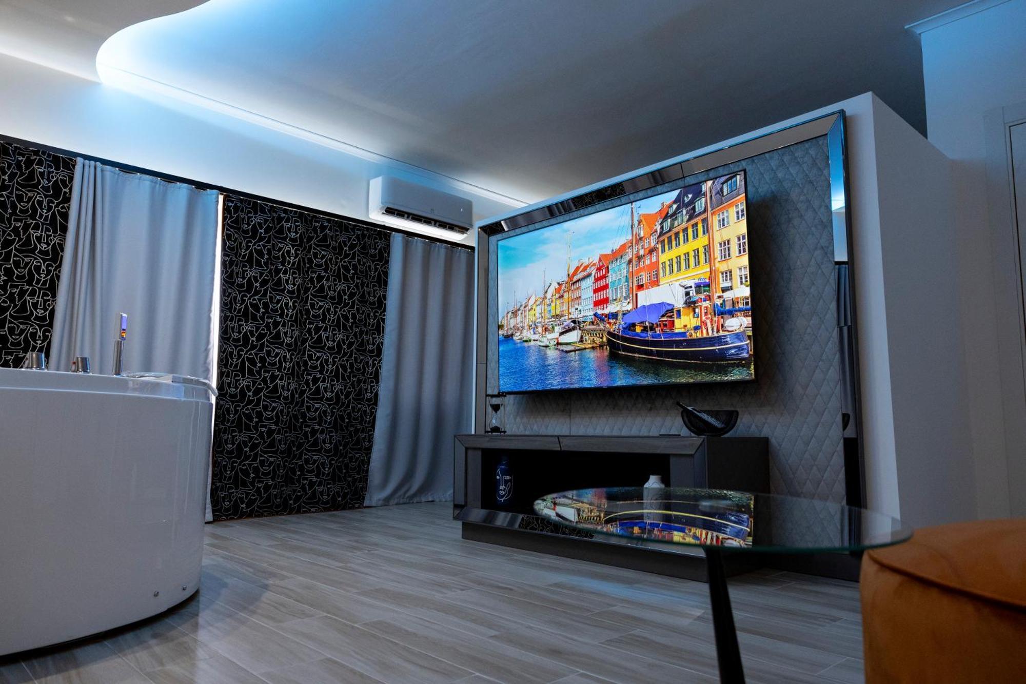 Suite17 - Luxury Guesthouse Giovinazzo Eksteriør billede