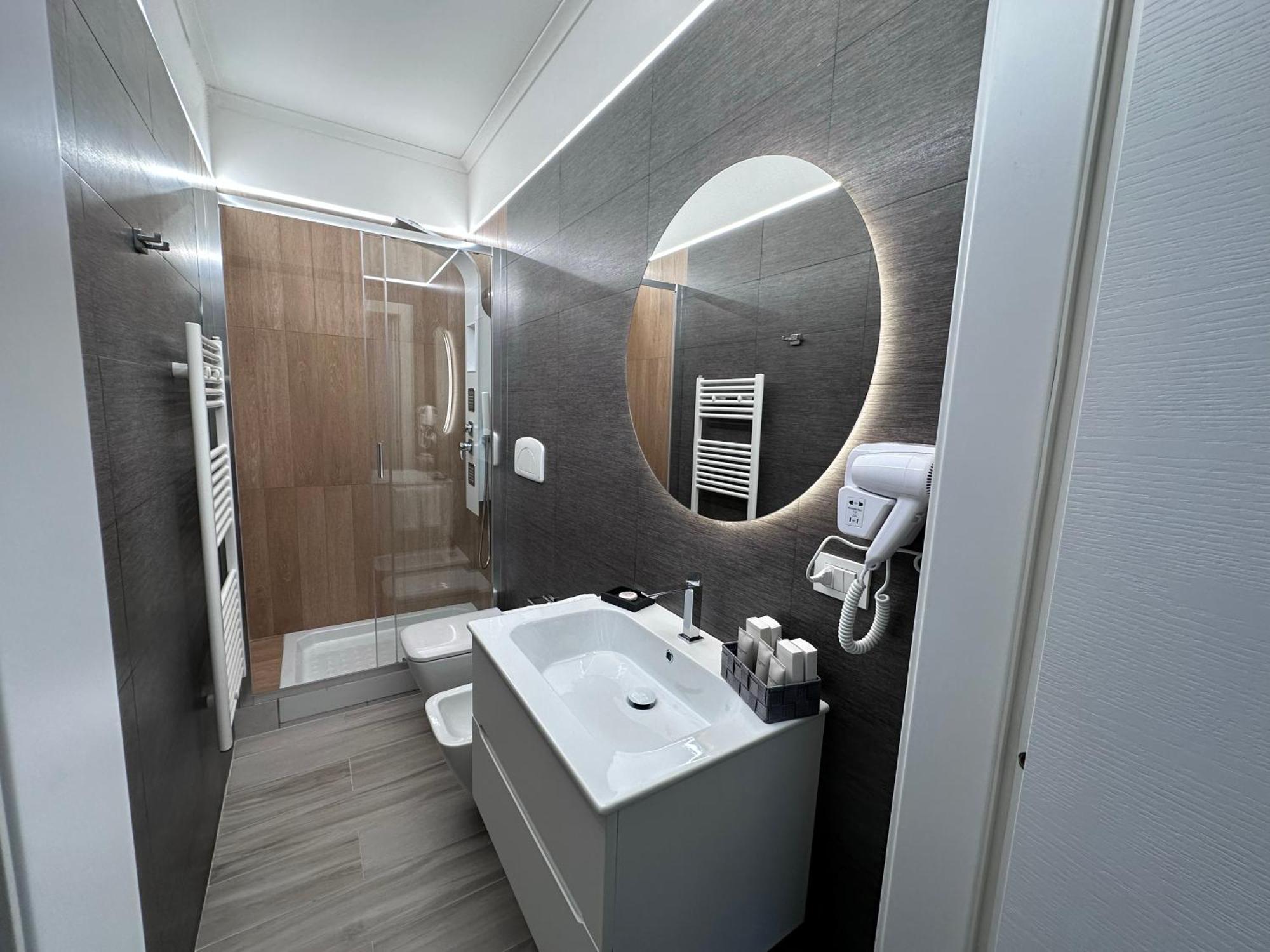 Suite17 - Luxury Guesthouse Giovinazzo Eksteriør billede